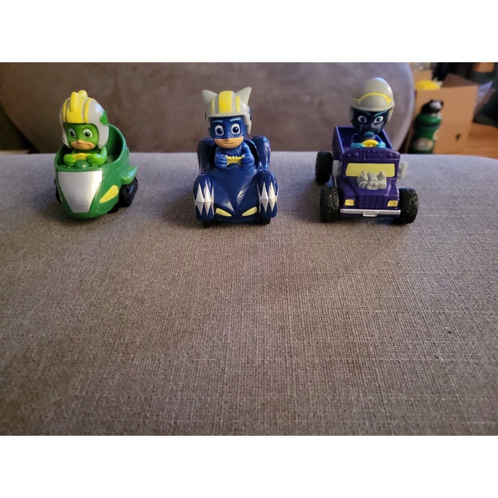 3 PJ Masks Figures with Vehicles Mini Cars Night Ninja CatBoy Gekko Just Play